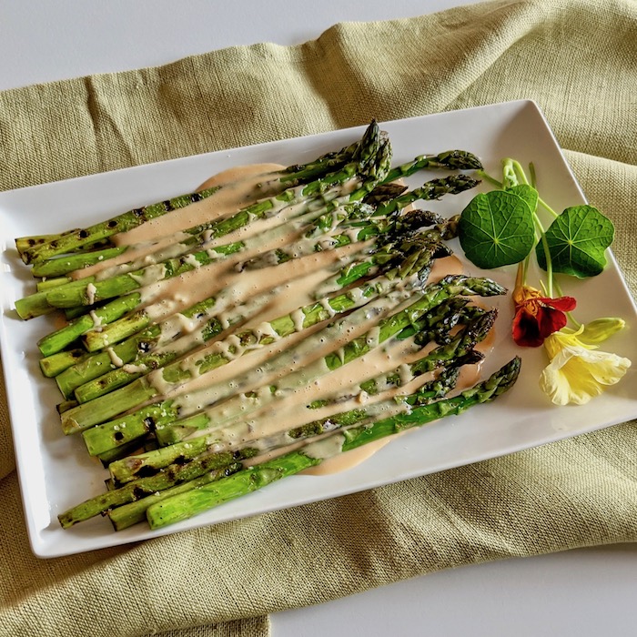 Grilled Asparagus with Sauce Maltaise