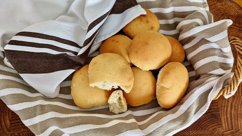 Cozzula Muddizzosa - Sardinian Soft Potato Bread