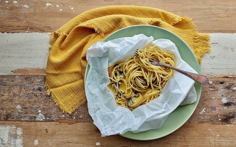 Spaghetti Vongole al Cartoccio