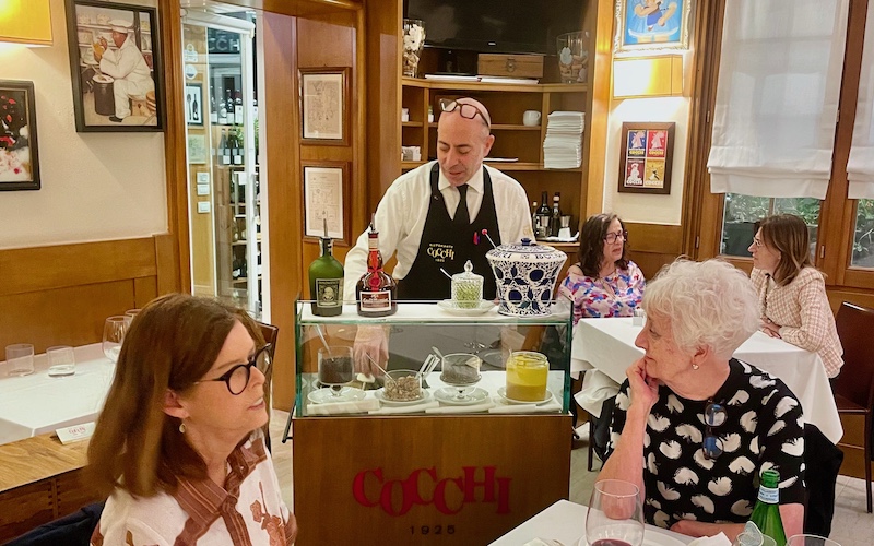 Where to Eat in Parma - Gelato cart at Ristorante Cochi 1925