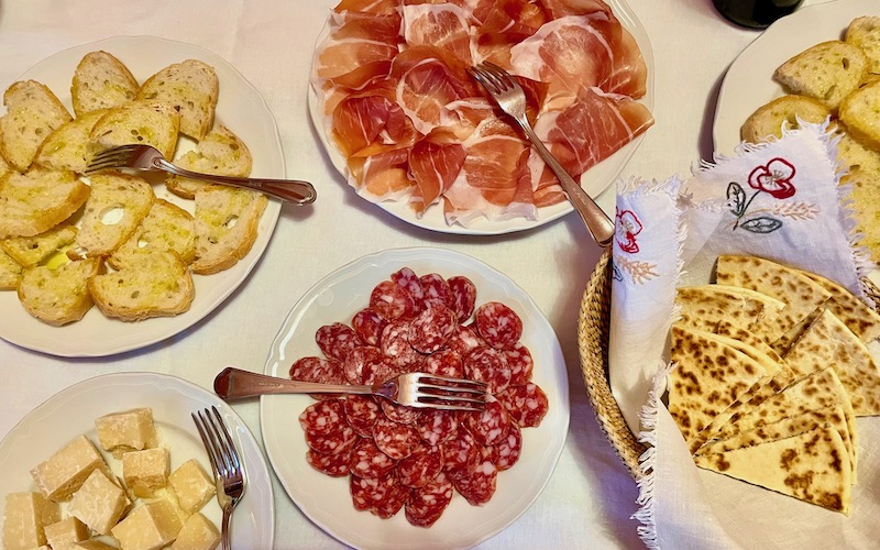 Salumi, Cheese & Bread - Italian Food & Wine Tours