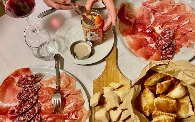 Selection of salumi, cheese and gnocchi fritti at Trattoria Rigoletto - Parma Food Tour