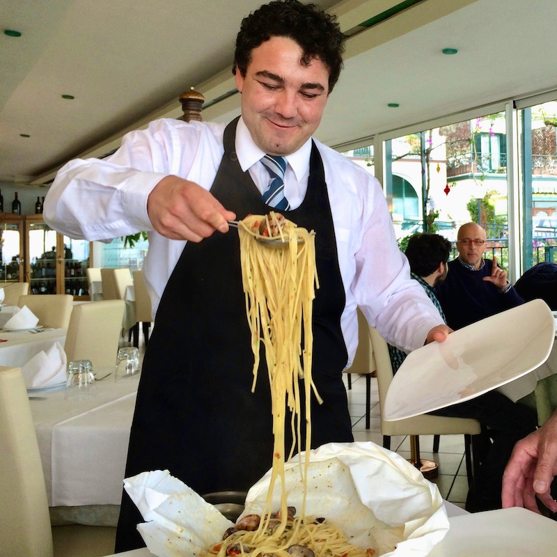 Ristorante da Ciccio - Spaghetti Vongole Amalfi - Southern Italy (regional guide) - square