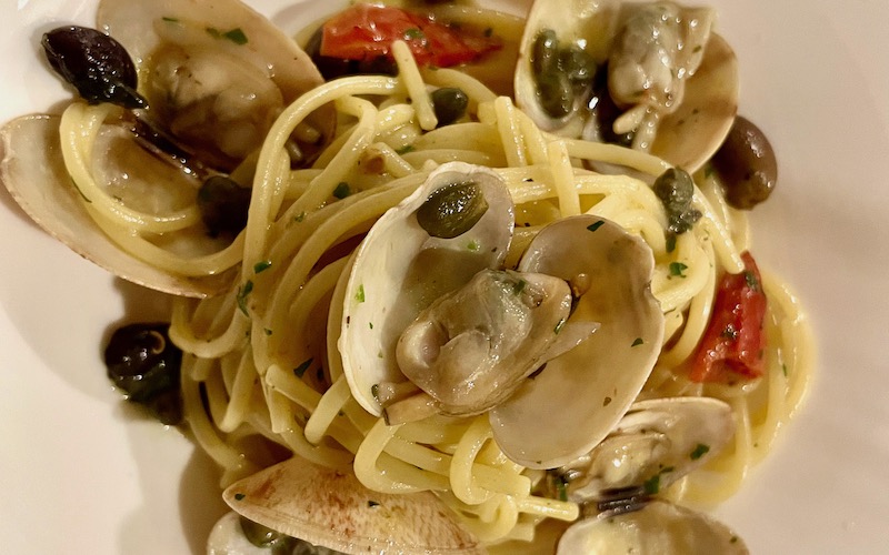 Best Dishes From Around The World 2024 - Spaghetti Vongole al Cartoccio (da Ciccio)