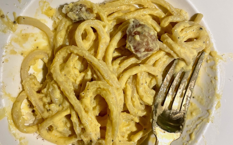 Classic Roman Pasta - Carbonara (Luciano Cucina Italiana, Rome)