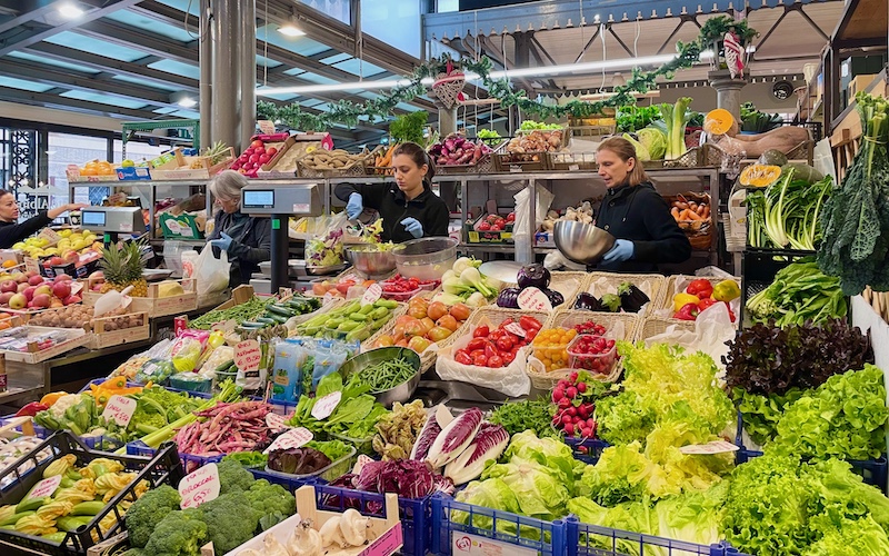 Walking Tour of Italian Food Markets - Mercato Albinelli - Modena