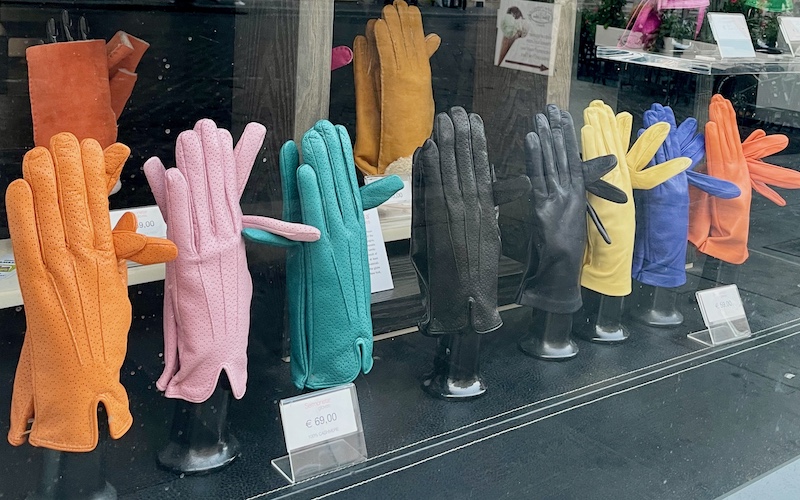 Rome Food Tour - Sermoneta Gloves