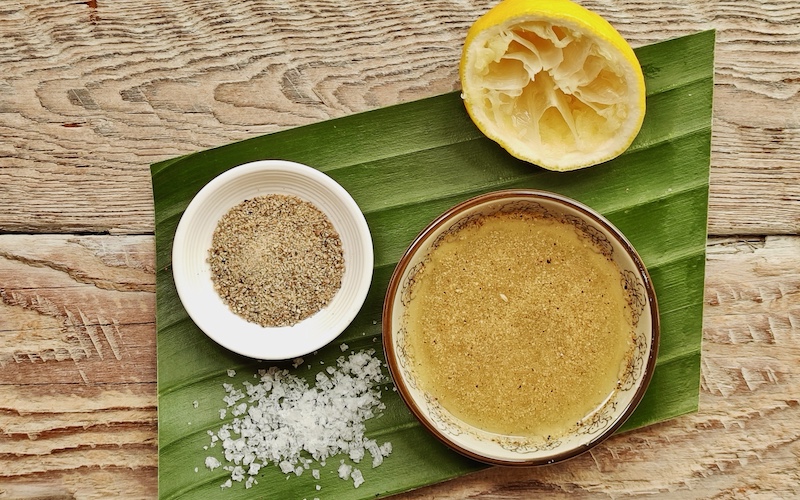 Salt Pepper and Lemon Dipping Sauce