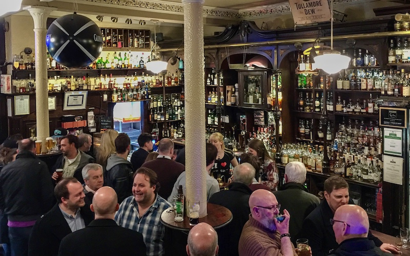 Glasgow For Food Lovers - Drink - The Pot Still