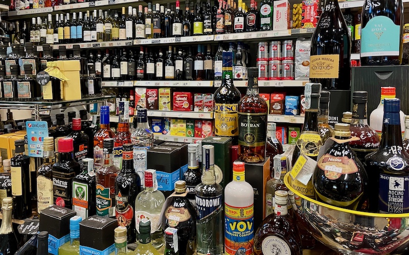 Mercato Albinelli - Liquor Shop