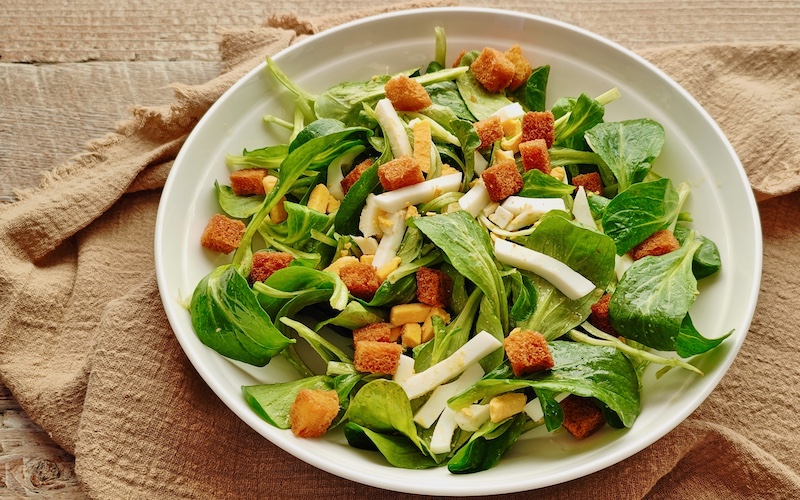Nüsslisalat - Swiss Mâche Salad (lamb's Lettuce, Corn Salad)