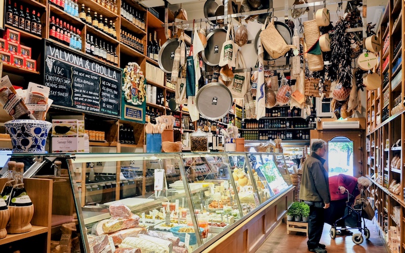 Edinburgh Food Guide - Valvona & Crolla ~ Edinburgh Shops