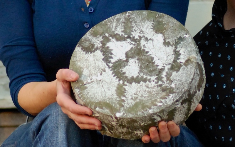 Traditional English Cheeses - Cornish Yarg