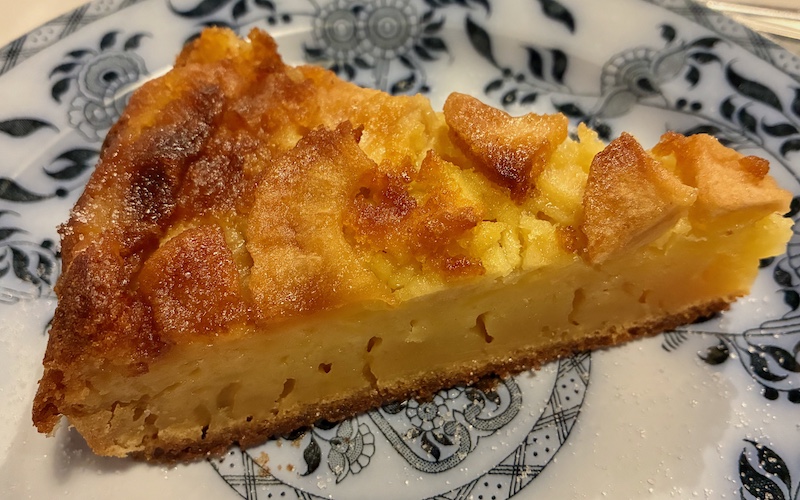 Best Desserts From Around The World 2026 - Trattoria dei Tomasi - Apple Tart