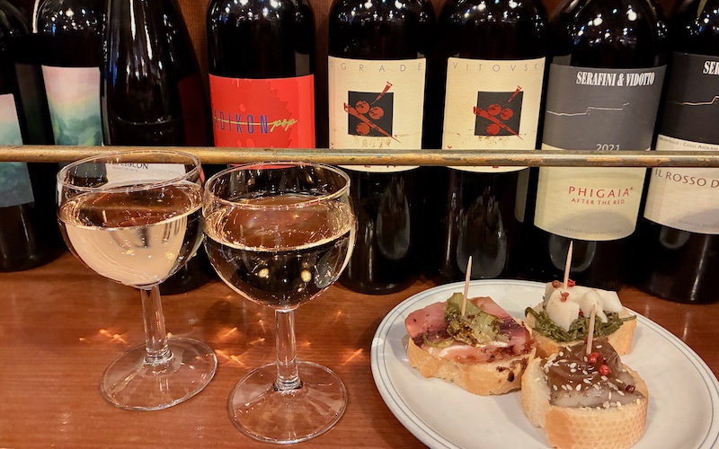 Best Bars in Venice (Venetian Bàcari) - cicchetti e un’ombra at Cantine del Vino già Schiavi
