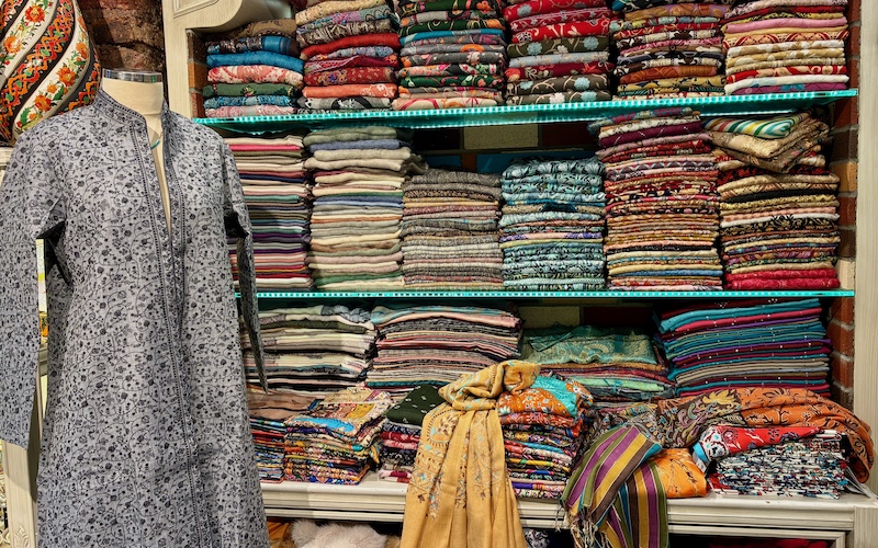 Istanbul Spice Bazaar Guide (Egyptian Bazaar) - 63. Huma Handicrafts