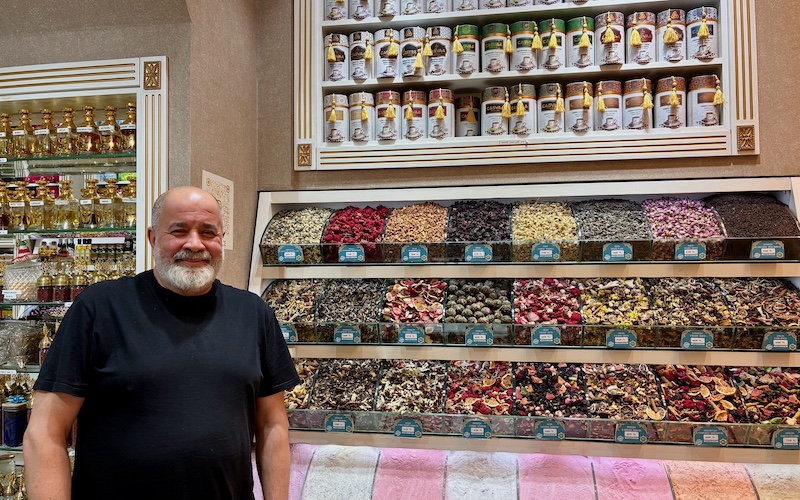 Istanbul Spice Bazaar Guide (Egyptian Bazaar) - 73. Develi Spice