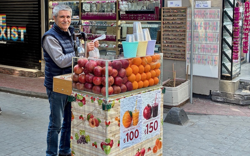 Istanbul Street Food - Fresh Juice