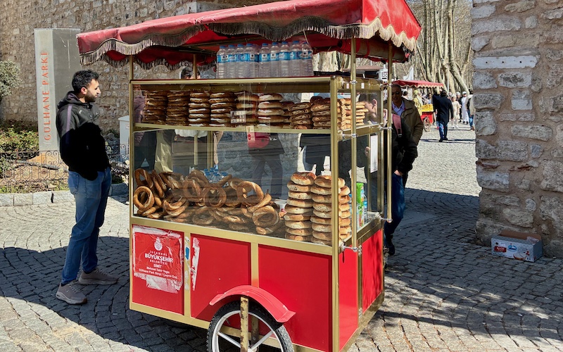 Istanbul Street Food - Simit Cart