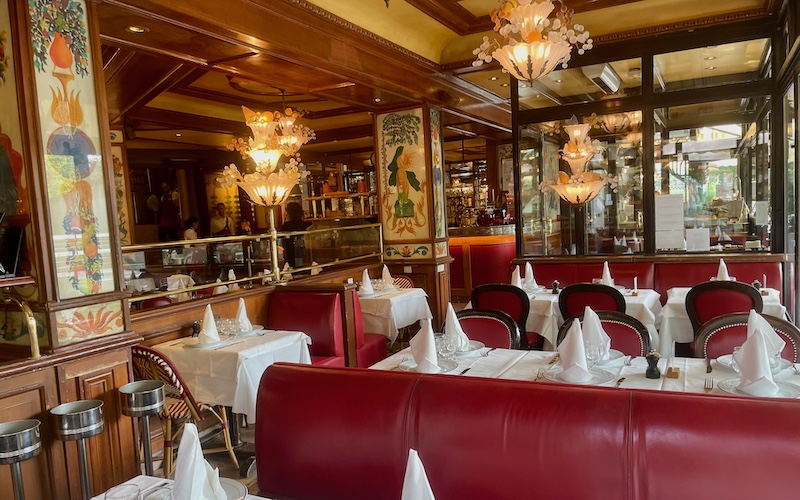 Best Paris Bistros - Au Pied du Cochon