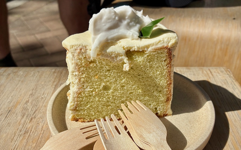 Thai chiffon cake at Khanom House (Chippendale) - one of Sydney's Best Bakeries