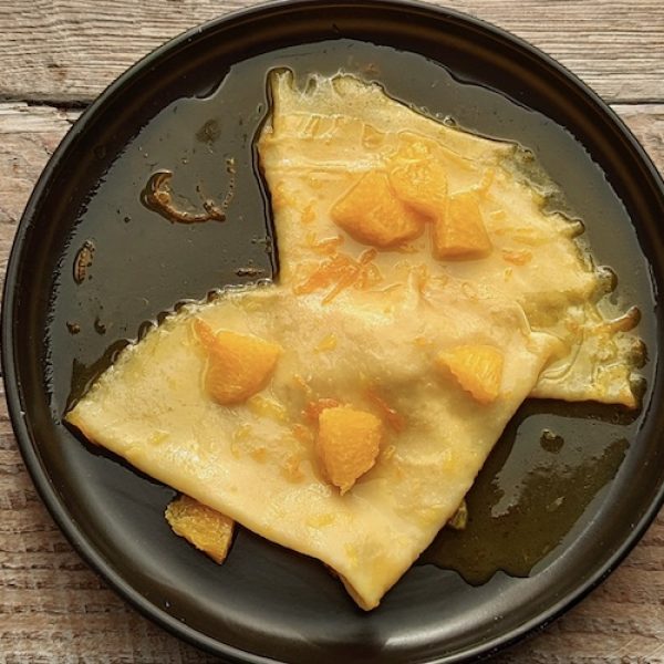 Crepes Suzette - crepes in Beurre Suzette