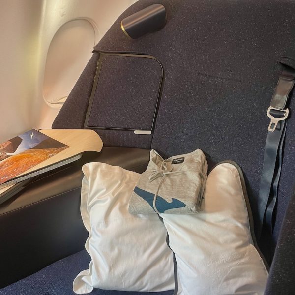 How To Travel Smarter - Getting There - Qantas Pyjamas
