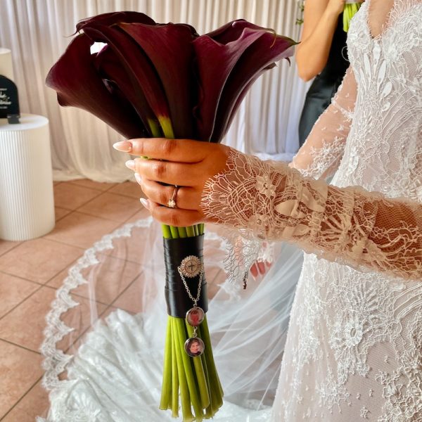 Roberta Muir - Marriage Celebrant - Inspired celebrations - Love