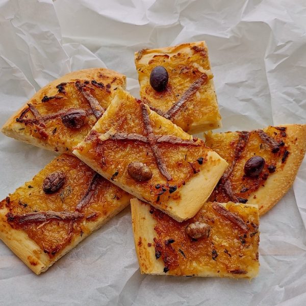 Pissaladiere (Pissaladière) Pissaladiere (Pissaladière)