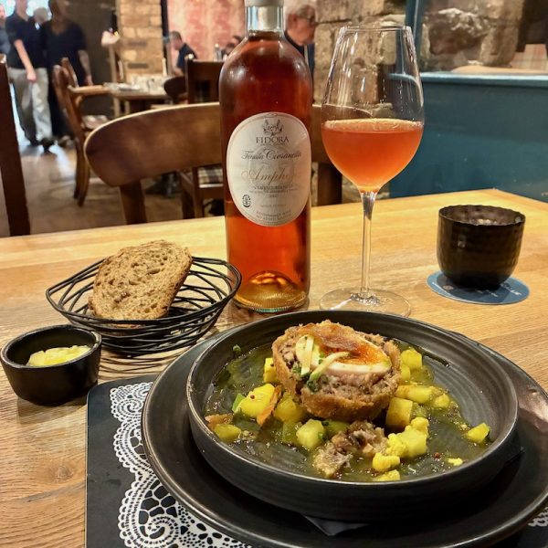 Scran & Scallie – Scotch Egg & Fidora Pinot Grigio – Edinburgh Food Tour Scran & Scallie - Scotch Egg & Fidora Pinot Grigio - Edinburgh Food Tour
