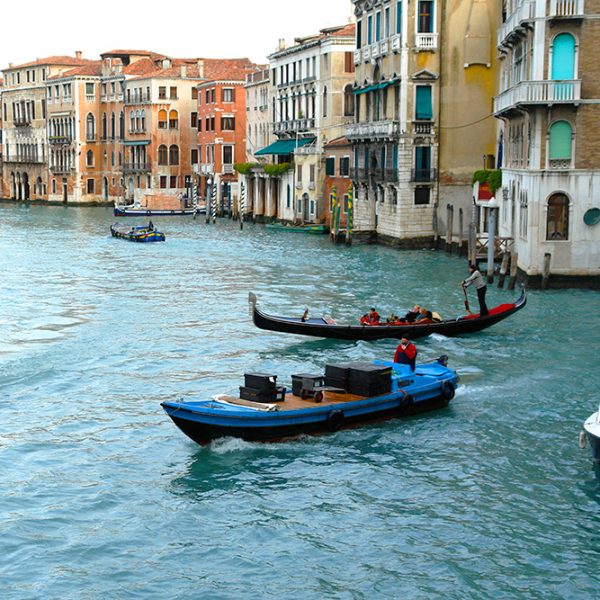 Venice Food & Wine Tour - boats on the Grand Canal in Venice - Roberta Muir (Home Page)